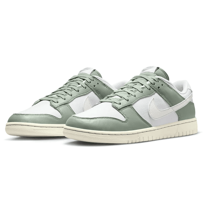Nike Dunk Low Retro 'Mica Green'