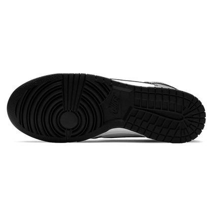 Nike Dunk High 'Panda' (W)