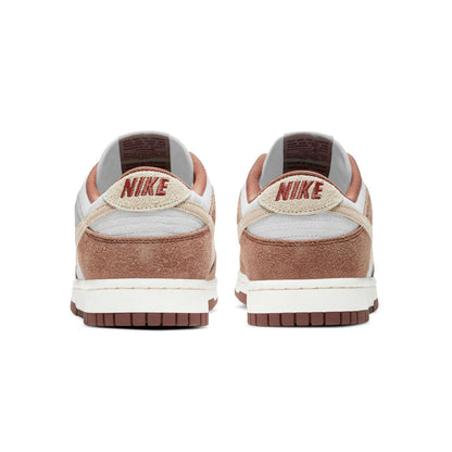 Nike Dunk Low 'Medium Curry'
