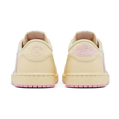 Air Jordan 1 Retro Low OG SP Travis Scott 'Shy Pink'